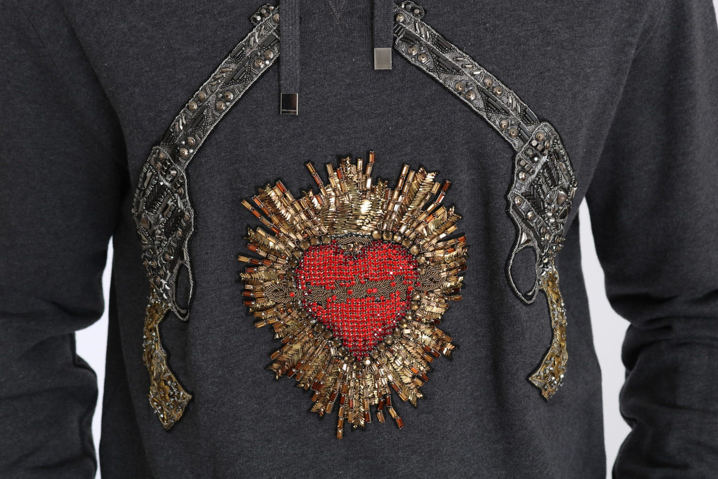 Dolce & Gabbana Suéter gris con motivo de pistola de corazón de cristal