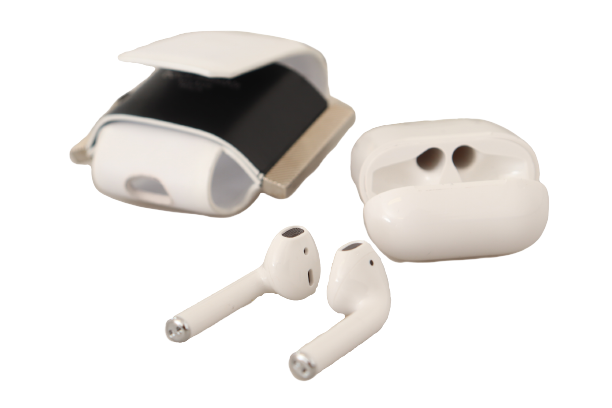 Dolce & Gabbana Chic Leather Airpods Case in Monochrome - Elegance Online Limited