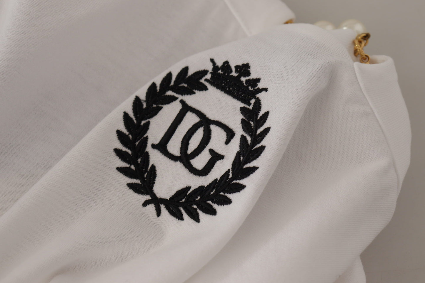 Dolce & Gabbana - Superbe t-shirt à encolure en V orné du logo