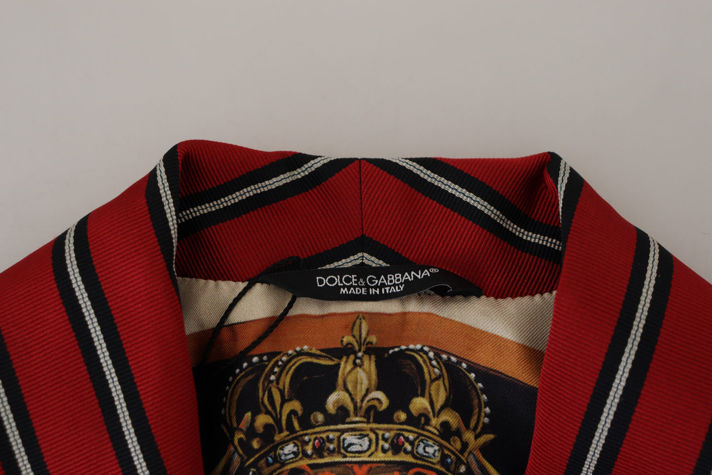 Robe longue élégante à rayures rouges Dolce & Gabbana - Vêtements de luxe