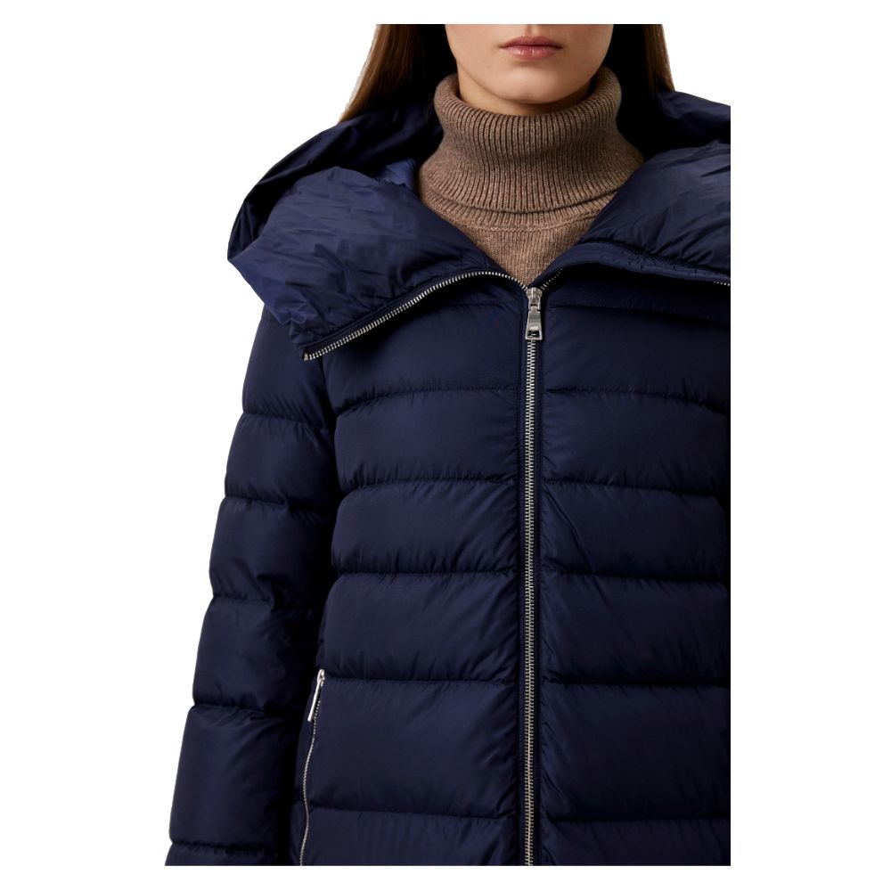 Añadir chaquetas y abrigos de nailon azul