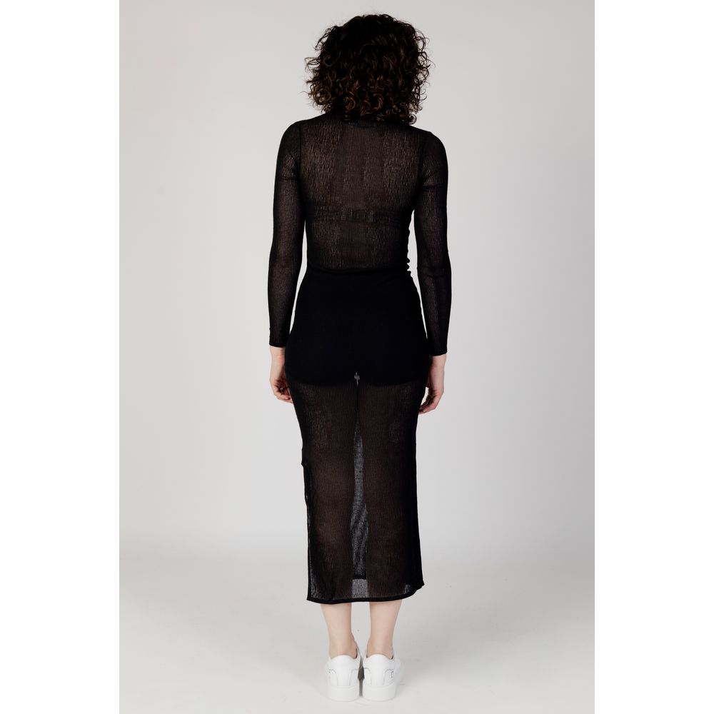 Vestido acrílico negro de Calvin Klein Jeans
