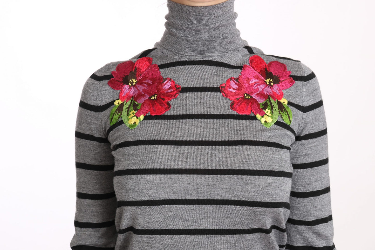 Dolce & Gabbana Elegant Embroidered Cashmere-Silk Sweater - Elegance Online Limited