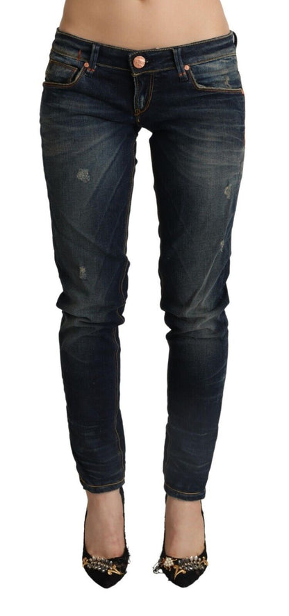 Acht jean slim bleu foncé pour les aficionados du style