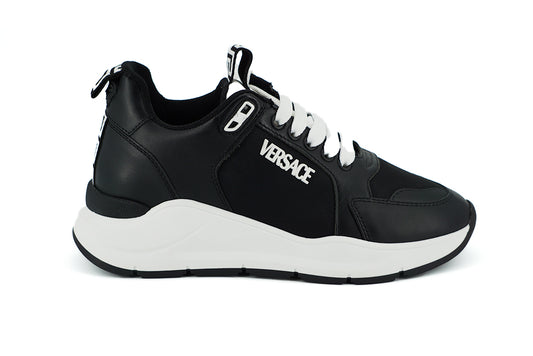 Versace Zapatillas de piel de becerro en blanco y negro