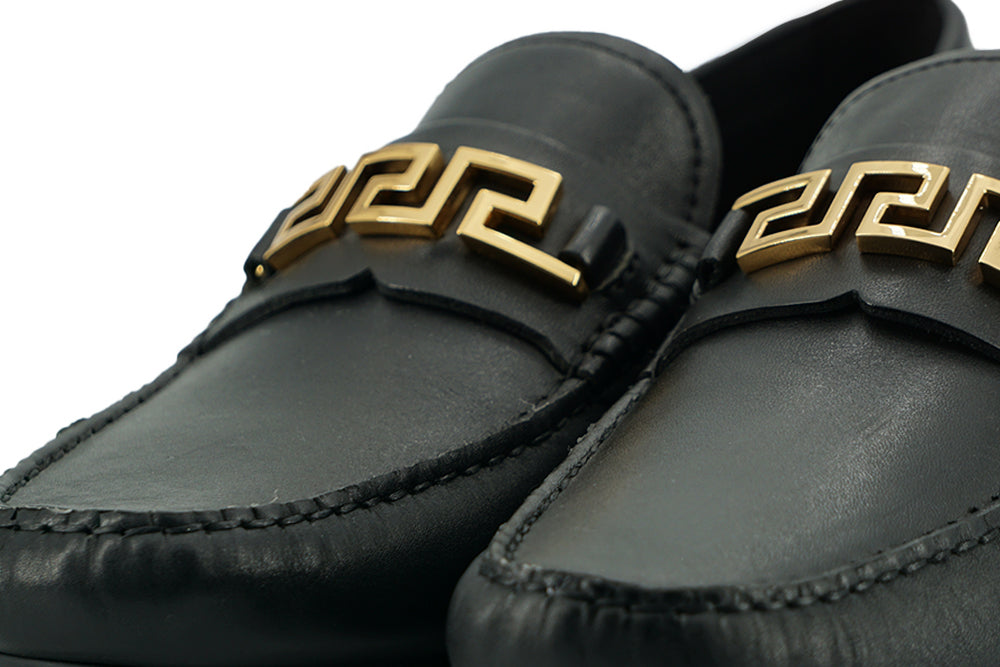 Mocassins homme en cuir de veau noir Versace