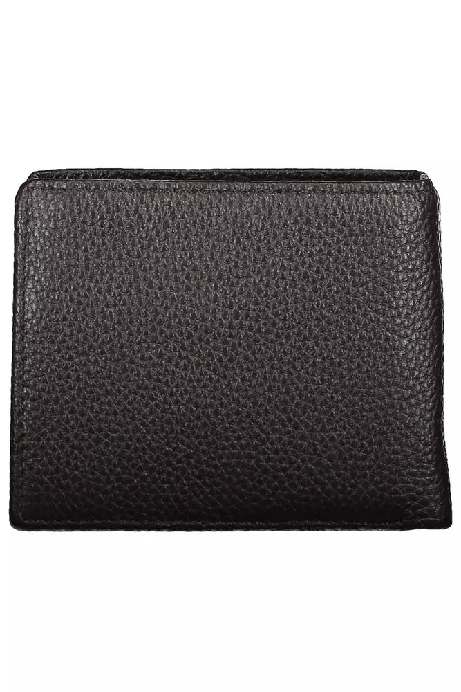 La Martina Elegant Leather Bifold Wallet with Coin Purse