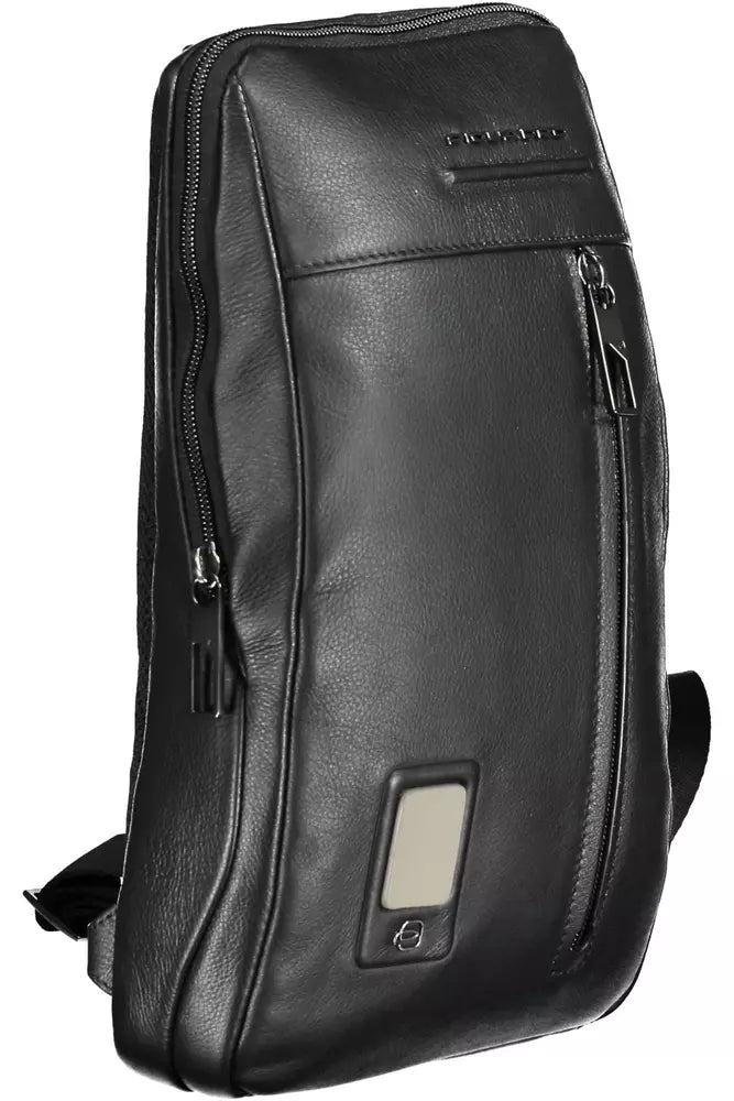 Sac porté épaule Piquadro en cuir noir élégant avec espace pour ordinateur portable