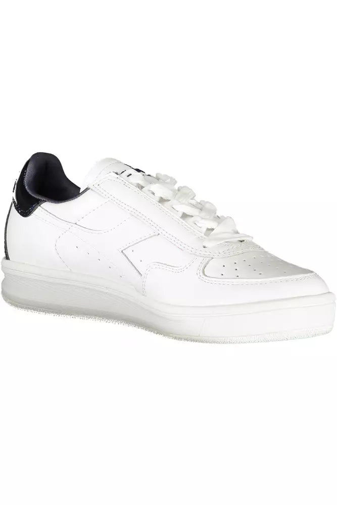 Baskets Diadora blanches à lacets avec détail contrasté