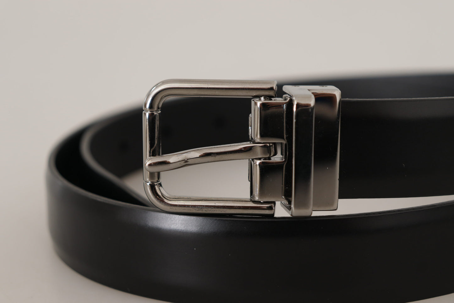 Ceinture en cuir noir Dolce &amp; gabbana avec boucle en métal