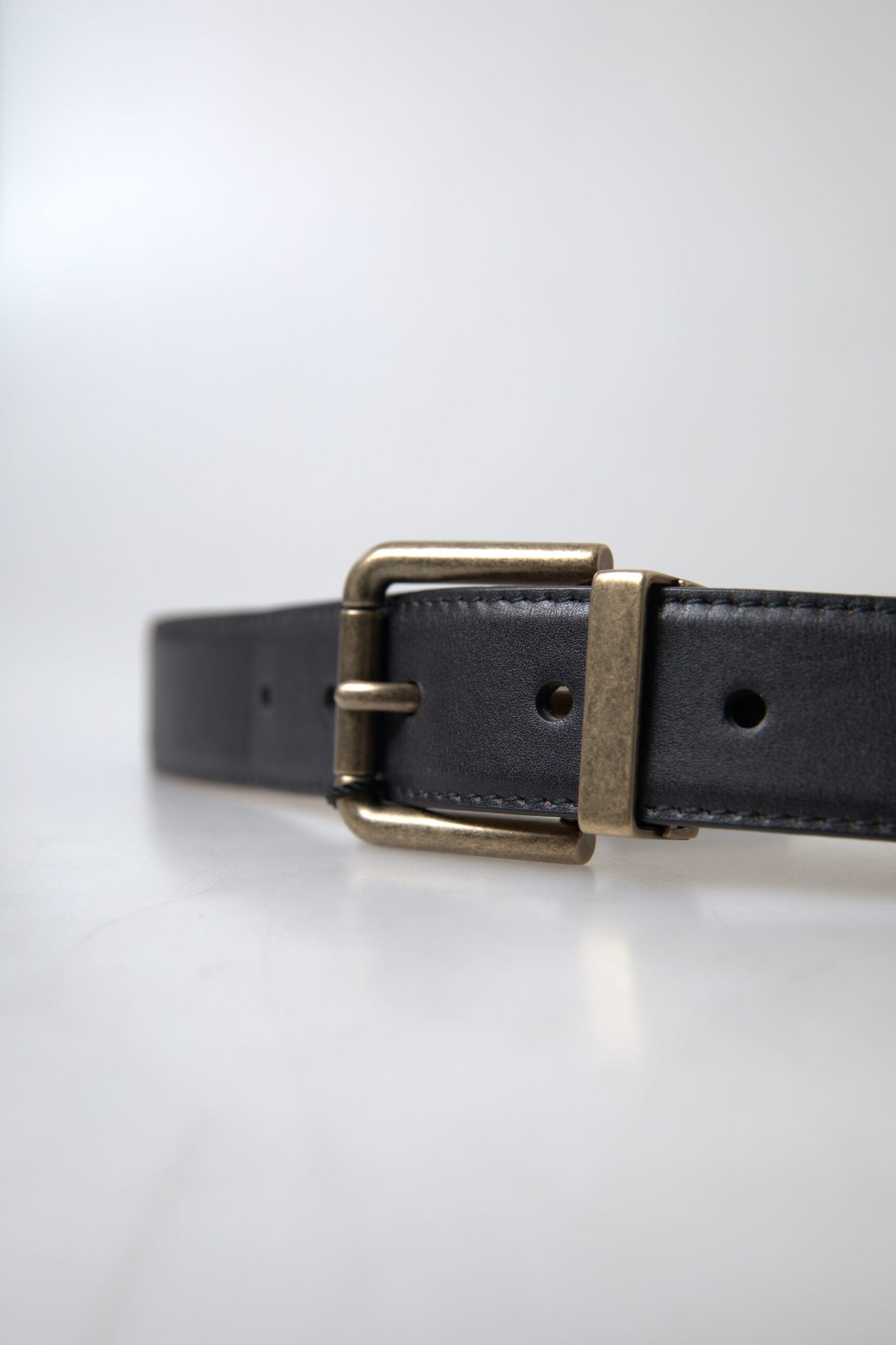 Ceinture en cuir noir Dolce &amp; gabbana avec boucle en métal