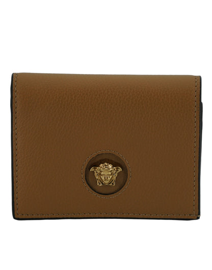 Cartera compacta de piel de becerro marrón Versace