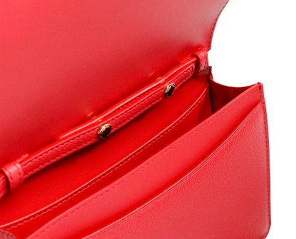 Sac bandoulière en cuir lisse Burberry Hampshire petit logo embossé rouge