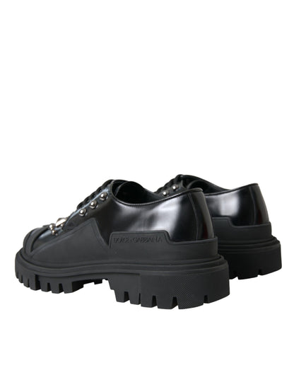 Dolce &amp; Gabbana Chaussures de baskets de trekking cloutées en cuir noir