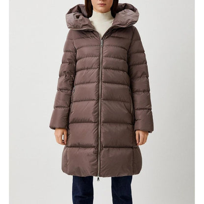 Ajoutez des vestes et des manteaux en polyamide marron
