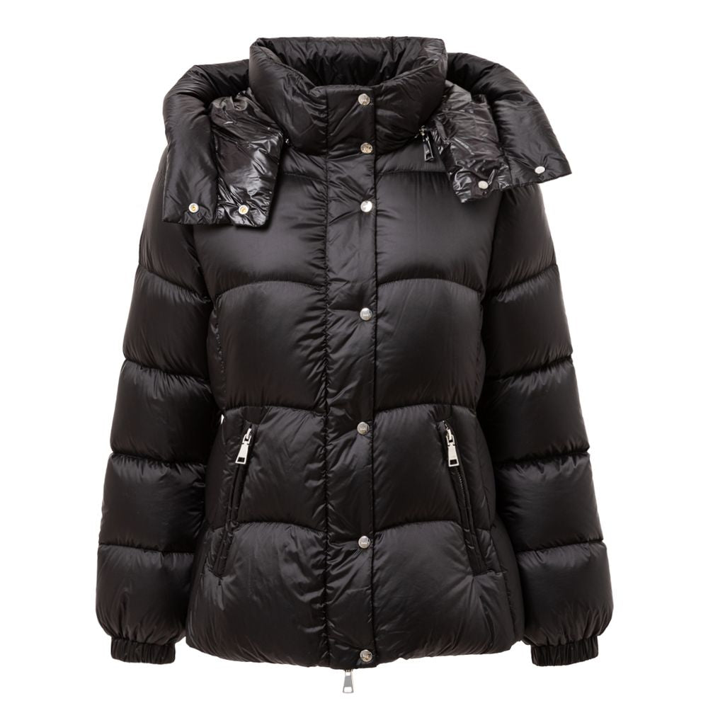 Ajoutez des vestes et des manteaux en polyamide noir