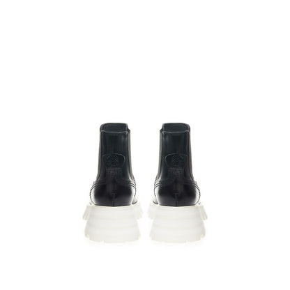 Bottes en cuir élégantes Alexander McQueen en noir intemporel